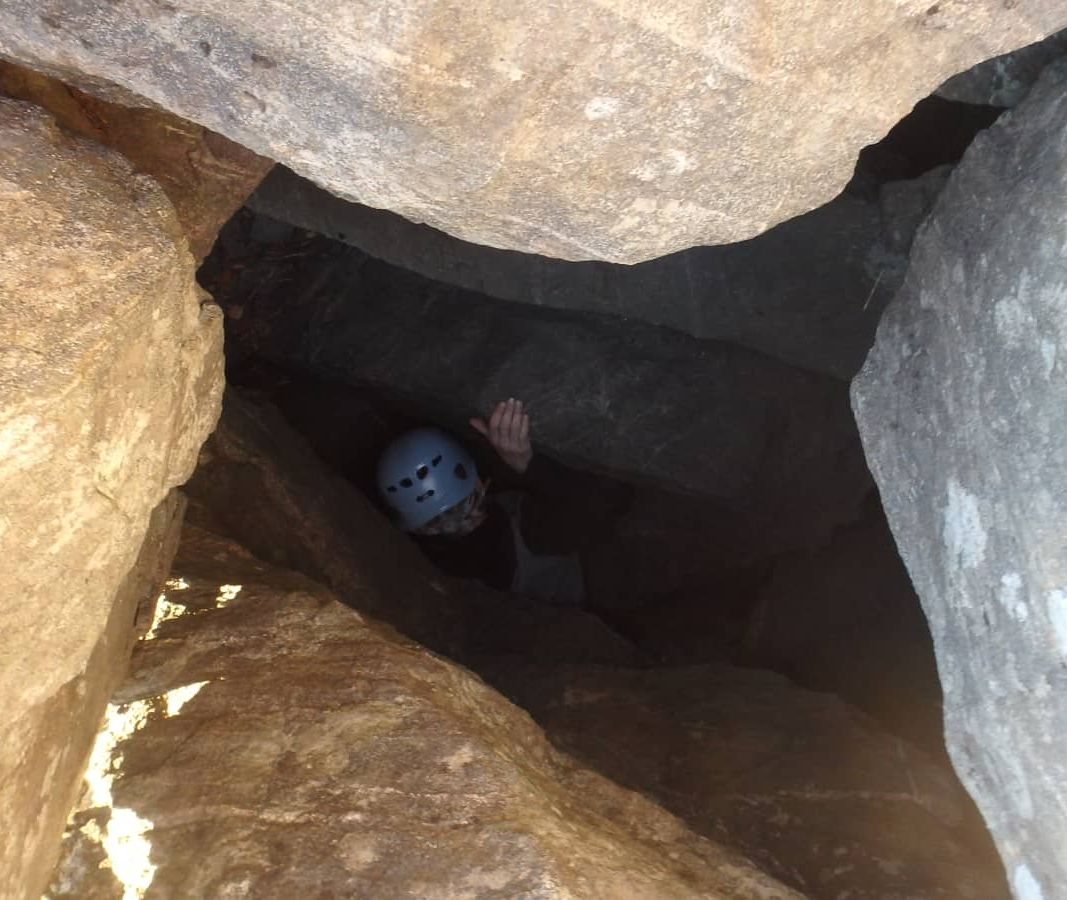 Elev i grotte