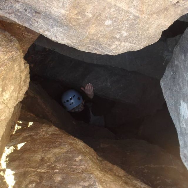 Elev i grotte